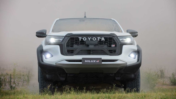 La Toyota Hilux GR-Sport V será 