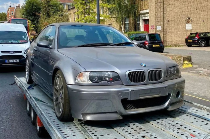 Hay novedades del BMW M3 CSL abandonado en un parking de Londres
