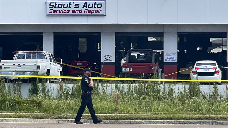 florida: dueño de taller automotriz y cliente inconforme se matan a tiros