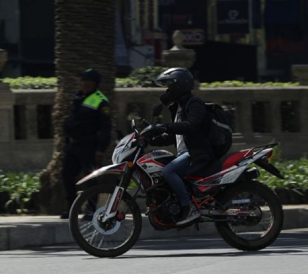 más de mil 700 motos han ido al corralón a una semana de arrancar el nuevo reglamento de tránsito
