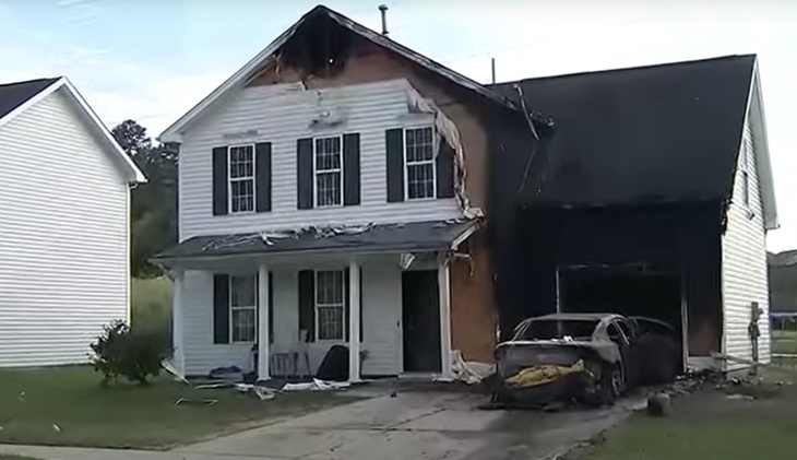 fuma en su dodge, el coche explota y se incendia su casa: ¿cómo ocurrió?