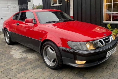 Este precioso, único y olvidado coupé de Saab sale a subasta