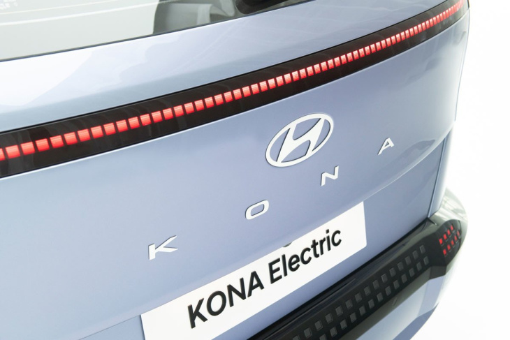 prueba nuevo hyundai kona eléctrico 2023: autonomía de 514 km y desde 31.740 euros