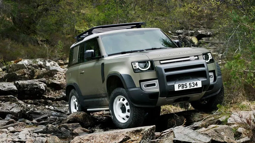 El Land Rover Defender eléctrico se fabricará en Eslovaquia, una muy mala noticia para la industria de Reino Unido