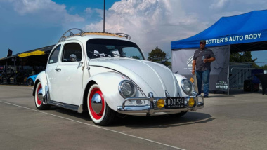 Este Volkswagen Beetle, de 1962, ahora lleva un motor Tesla en su interior