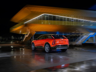 Cadillac Optiq 2025 complementará el portafolio eléctrico de la marca