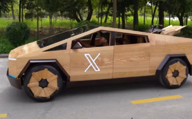 Carpintero crea un Tesla Cybertruck de madera 100% funcional; quiere regarlo a Elon Musk