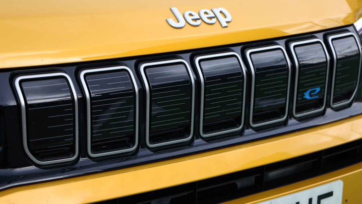 jeep avenger: el coche eléctrico que gusta por su diseño 4x4 y por su bajo consumo