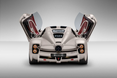 Pagani mostró su nueva «Utopia» un automóvil super deportivo con motor central
