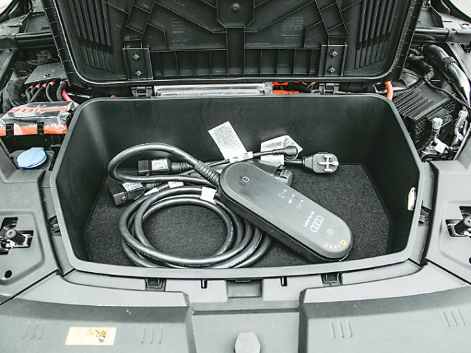 #prueba360 audi q8 sportback e-tron tiene un toque sofisticado