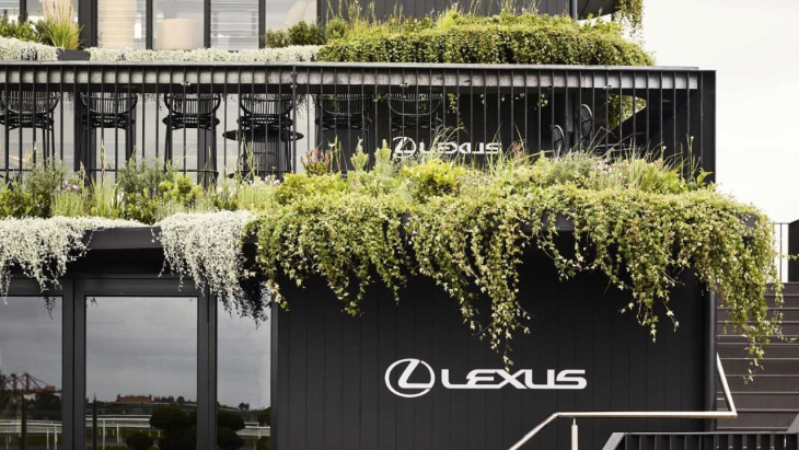 este pabellón de lexus en australia lleva la sostenibilidad a un nuevo nivel