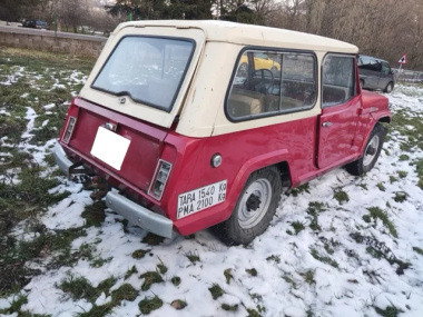 Un Jeep Comando de 1980, con papeles al día, a la venta por 4.000 euros