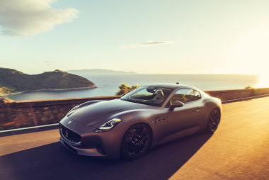 Maserati quiere seguir con su estrategia para electrificar sus modelos sin salir de Italia