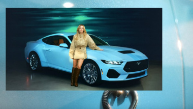 La actriz Sydney Sweeney diseña un Ford Mustang GT único que se sortea en Instagram