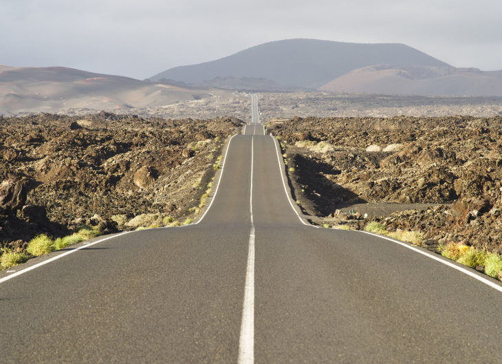 esta es la carretera más larga del mundo: atraviesa 14 países y tiene casi 50.000 km