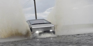 Este vídeo muestra el modo ‘Wade’ de la Tesla Cybertruck en una situación real atravesando el agua
