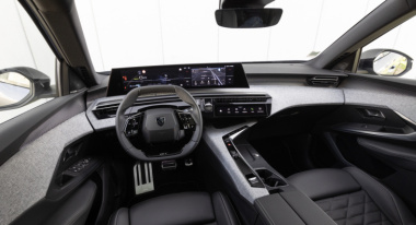 Probamos el Panoramic i-Cockpit de Peugeot: un auténtico televisor Full HD a tu servicio