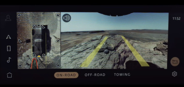 A Land Rover le pareció buena idea hacer un anuncio con el Defender aparcando al borde de un abismo. Lo tuvieron que prohibir
