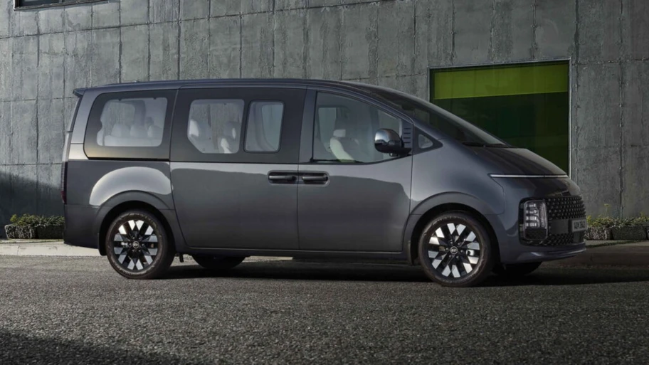 hyundai staria hybrid 2024, una van que sería un éxito en méxico