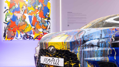 Lexus expone en ARCO al ganador de Art Car 2023: un RX que se pinta 