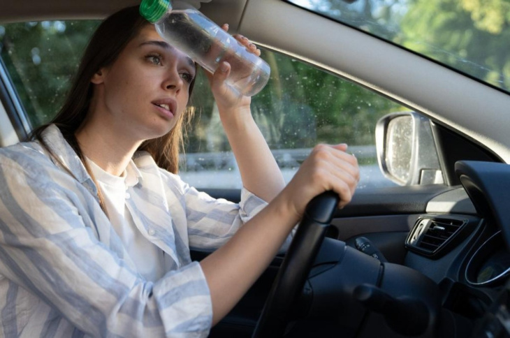 7 consejos para refrescar el coche sin usar el aire acondicionado