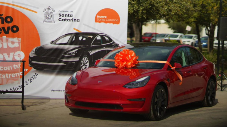 El premio más efímero: gana un Tesla en un concurso y se lo quitan minutos después