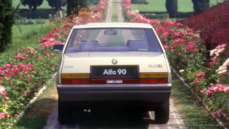 alfa romeo 90 (1984-87): ¿lo recuerdas?