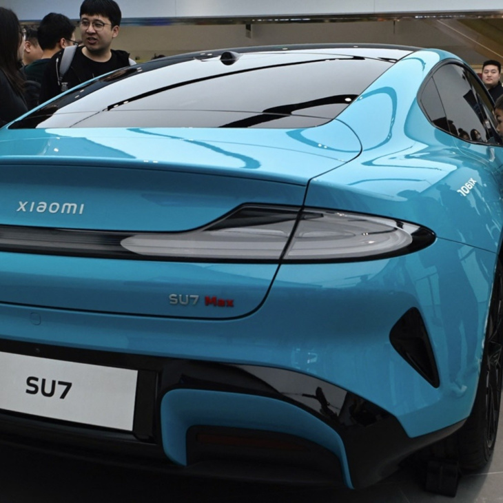 xiaomi se lanza al mercado automotriz con su primer coche eléctrico: el su7 ev