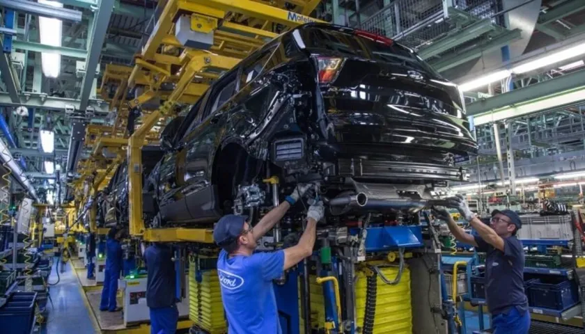valencia es la elegida para fabricar el nuevo coche eléctrico económico de  ford