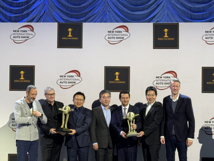 kia consolida el dominio de las coreanas en los world car awards: 2 galardones en 2024