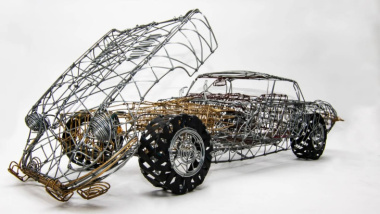 Esta escultura de alambre de un Jaguar E-Type te dejará boquiabierto