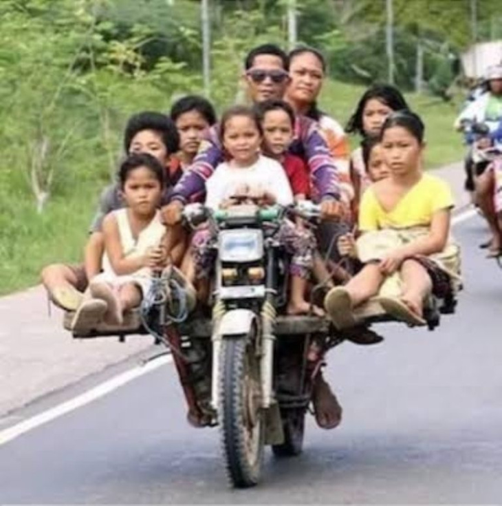aprueban reforma que prohíbe a menores de 12 años viajar en motocicleta
