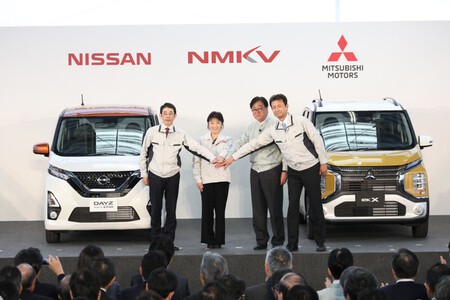 nissan y mitsubishi harán equipo para crear una pick-up eléctrica: la competencia de la cybertruck que se fabricará en méxico