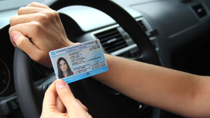 licencia de conducir: ¿cuándo se debe actualizar?