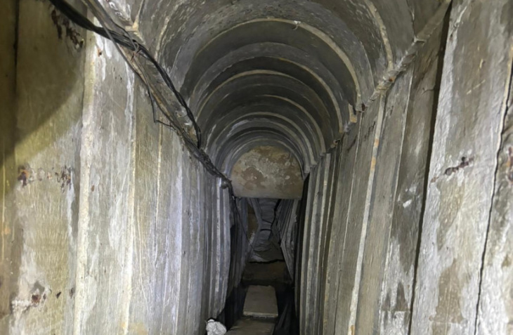 fdi descubren y destruyen túnel de 900 metros en gaza