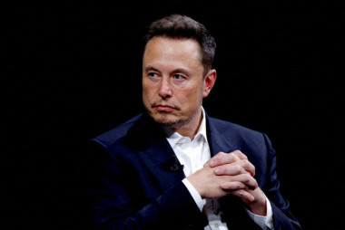 Tesla logra acuerdo en demanda por choque mortal de su piloto automático