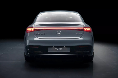 Mercedes EQS 2024: nueva cara y mayor autonomía