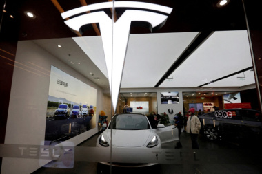 Tesla realizará 14,000 despidos en todo el mundo