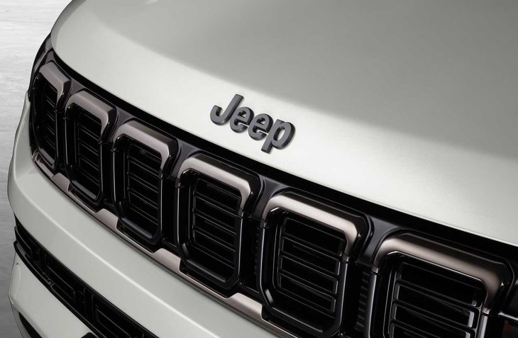 jeep presentó el compass 2025: qué cambió