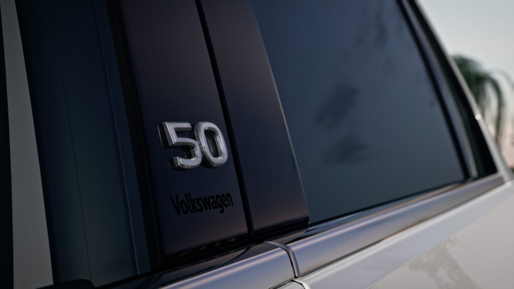 el nuevo volkswagen golf anuncia sus precios en españa con la edición especial «50 aniversario» como estándarte