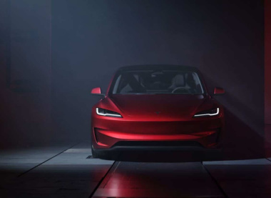 Todos los detalles del Tesla Model 3 Performance: una fiera eléctrica de 460 CV a un precio interesante