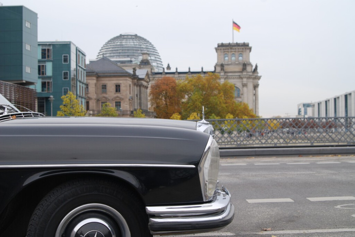 prohibido conducir los fines de semana: la medida desesperada que han propuesto en alemania para cumplir con los objetivos de emisiones