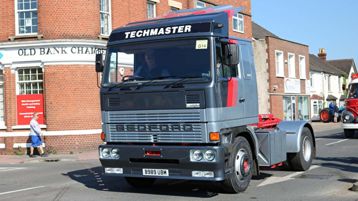 techmaster: el último camión bedford en fórmula uno