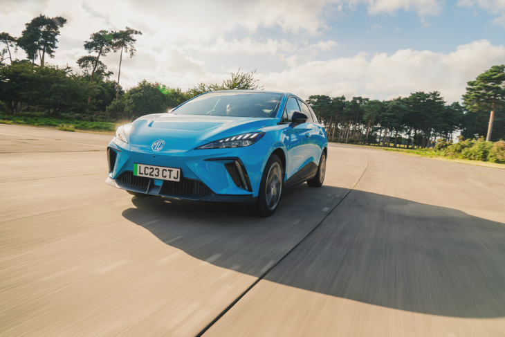 mg4 electric llega a méxico: precio y lanzamiento oficial del nuevo auto eléctrico con 520 kilómetros de autonomía