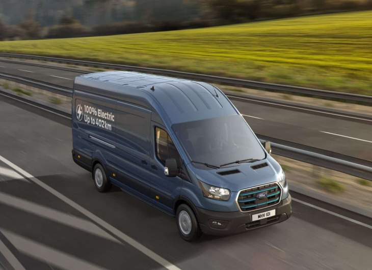 la ford e-transit suma una opción de autonomía extendida: hasta 402 kilómetros