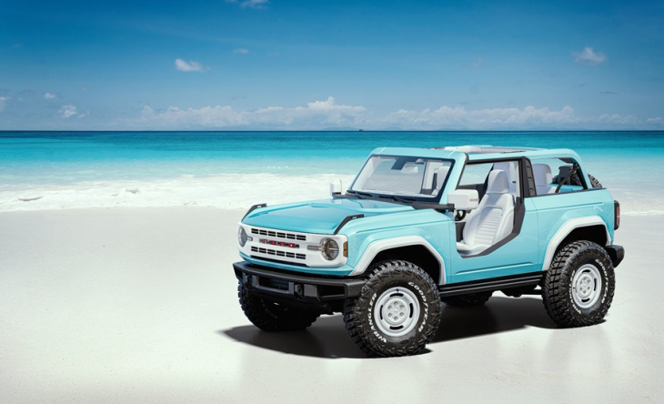 ¿cuáles los autos ideales para pasar un día de playa llevando todo lo que necesitas?