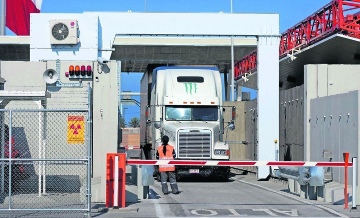 texas reactiva inspecciones a camiones de carga en cruce fronterizo; extienden horarios de operación