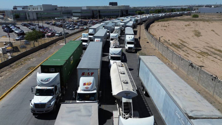 texas levanta revisiones exhaustivas a camiones en cruce con ciudad juárez