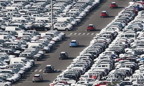 las exportaciones de automóviles alcanzan un récord para un 1er. trimestre