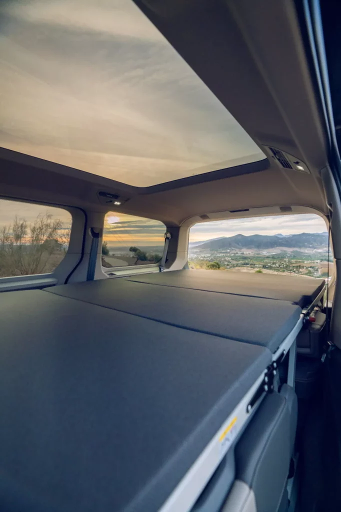 volkswagen ya ofrece el accesorio que convierte tu t7 multivan en un hotel con vistas